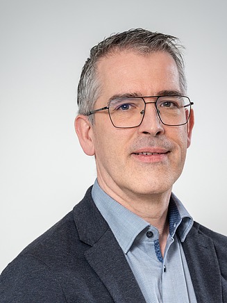 The image shows Hannes Stratil