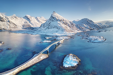 Image shows a toll road in Norway